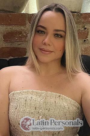 226413 - Iseth Age: 39 - Colombia