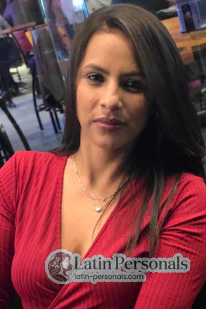 226502 - Raisha Age: 33 - Costa Rica