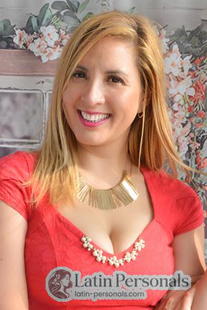 226550 - Andrea Age: 36 - Peru