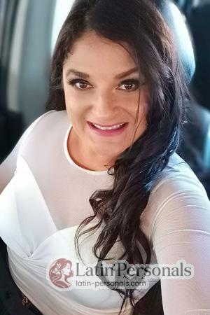 226852 - Ivannia Age: 45 - Costa Rica